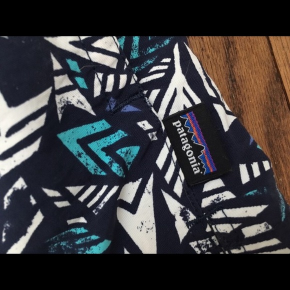 Patterned Patagonia Shorts - Picture 4 of 6